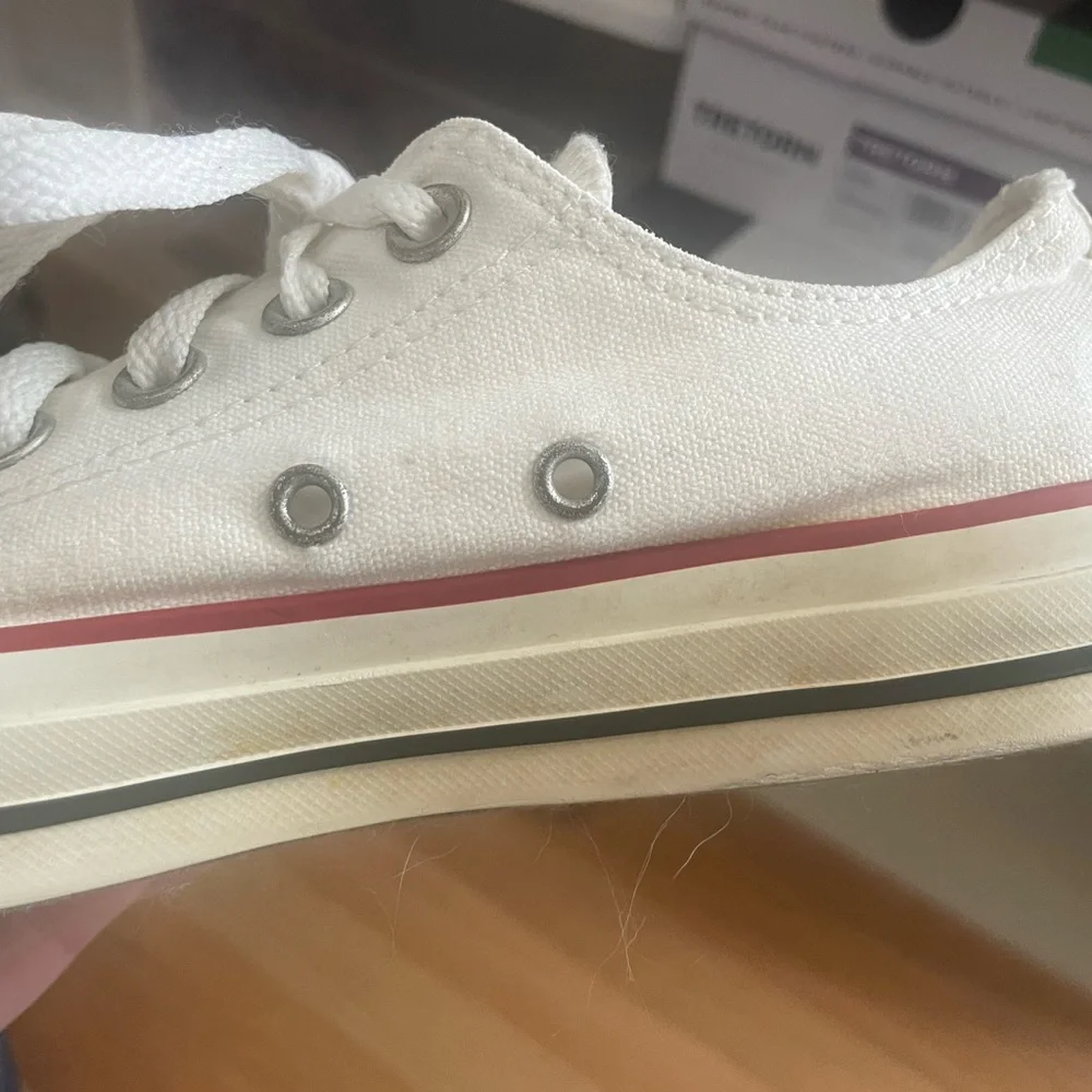 Converse Chuck Taylor All-Star Unisex White Low Top Sneakers Women’s 7 Men’s 5 - Picture 14 of 16